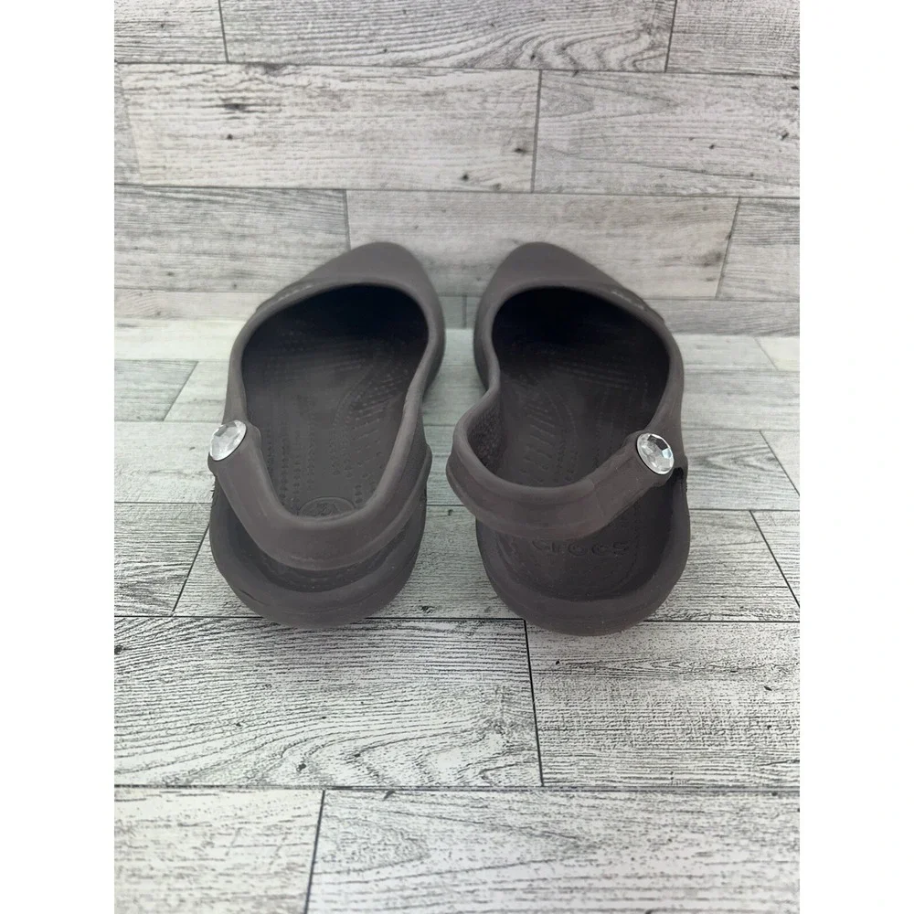 CROCS Women's Olivia Flats Brown Rubber Slingback Shoe Beach Jewel Comfy Size‎ 6
